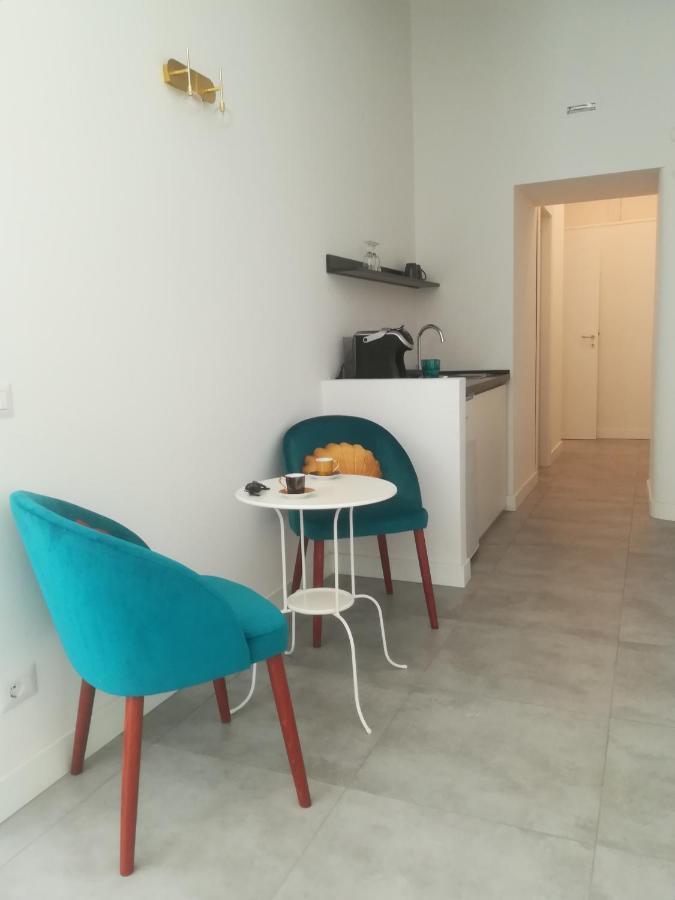 B-Montedidio Hotel Naples Luaran gambar